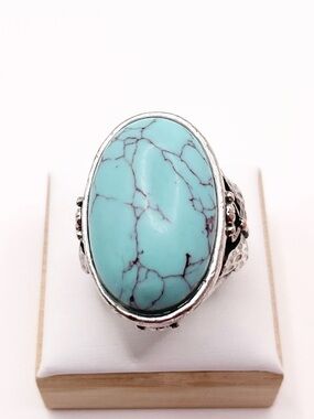 Size 6.5 Turquoise Statement Ring - Silver-Tone lucky brand Signed